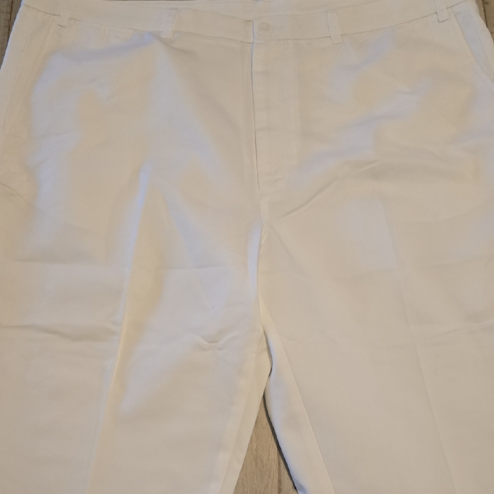 Roundtree & Yorke Cream Trousers
